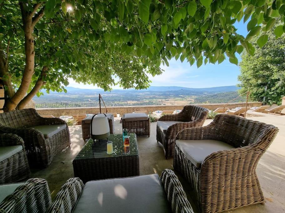 Villa Piscine troglodyte avec vue incroyable à Gordes Esterno foto