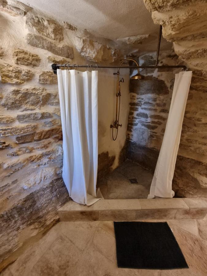 Villa Piscine troglodyte avec vue incroyable à Gordes Esterno foto